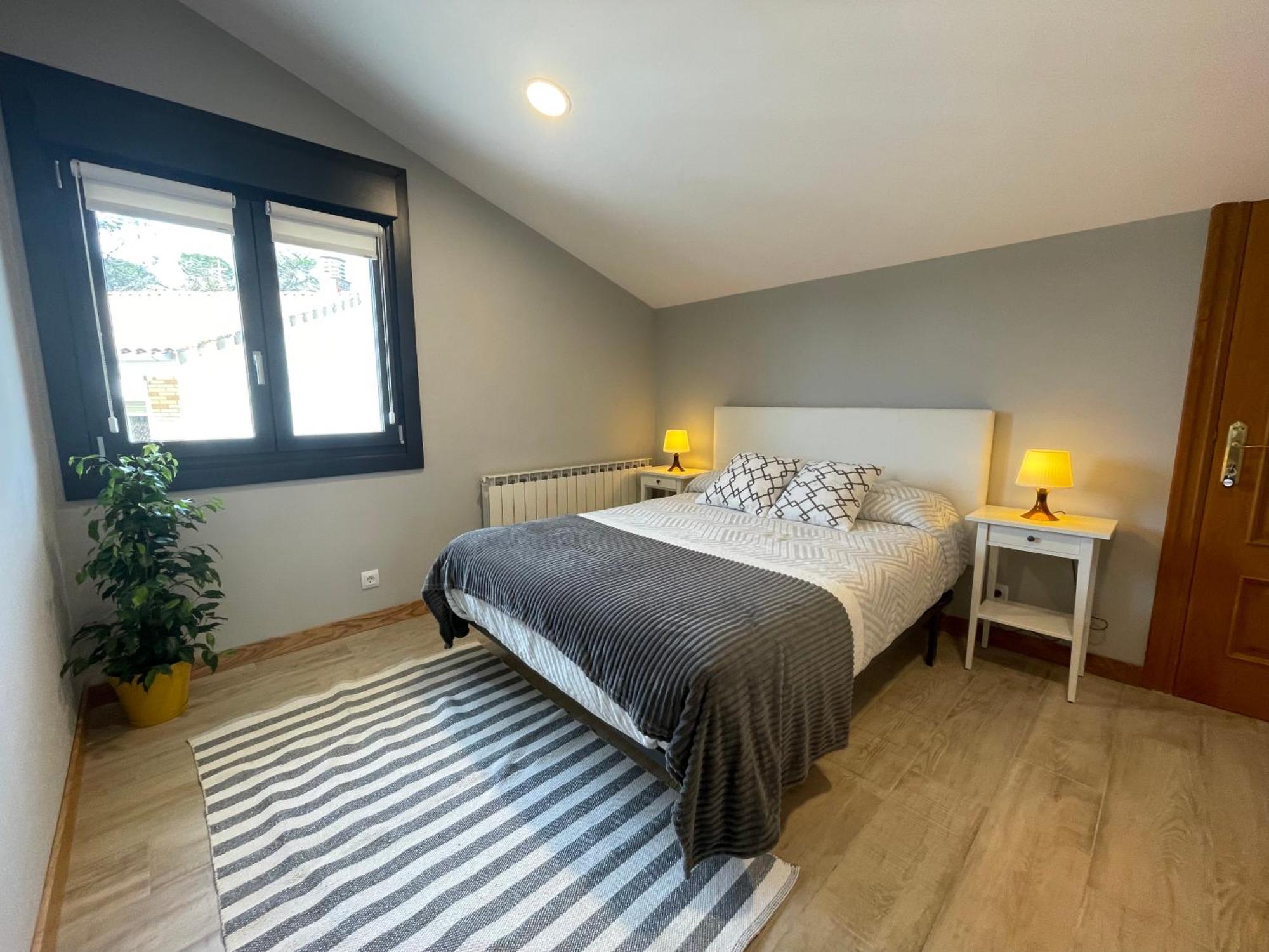 Apartamentos Montejurra Ayegui Eksteriør billede