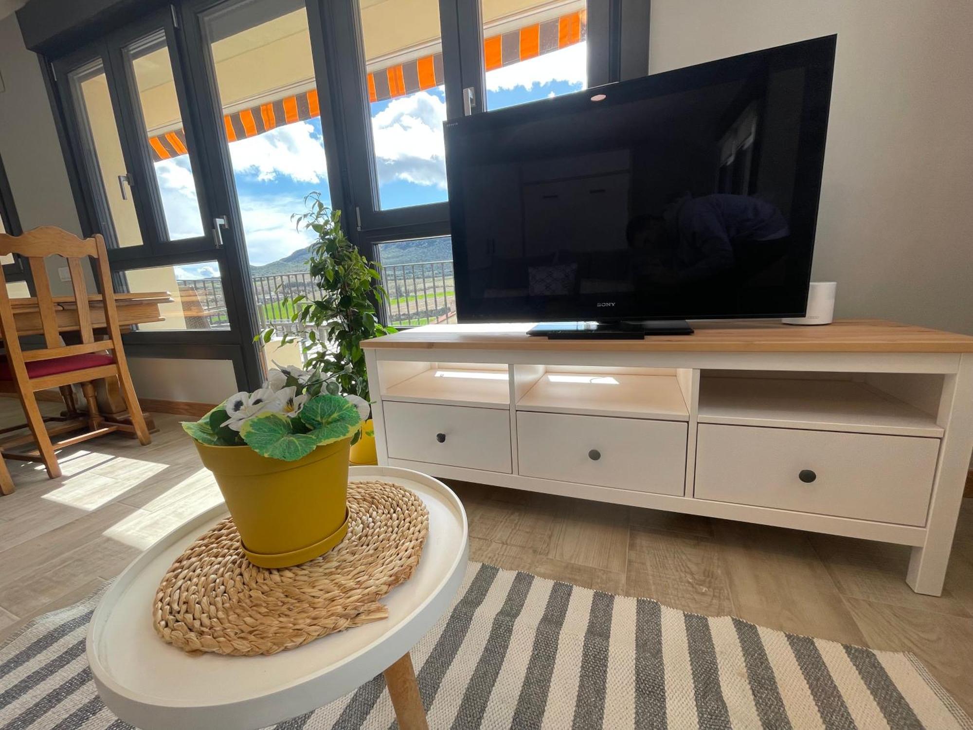 Apartamentos Montejurra Ayegui Eksteriør billede