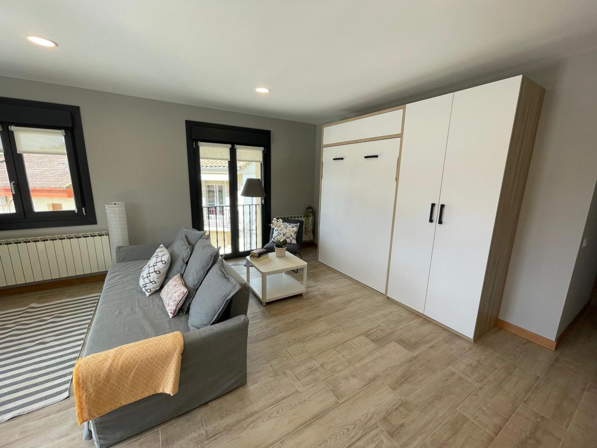 Apartamentos Montejurra Ayegui Eksteriør billede